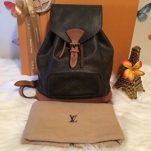 ❣️LOUIS VUITTON Monogram Montsouris MM Backpack ❣️
